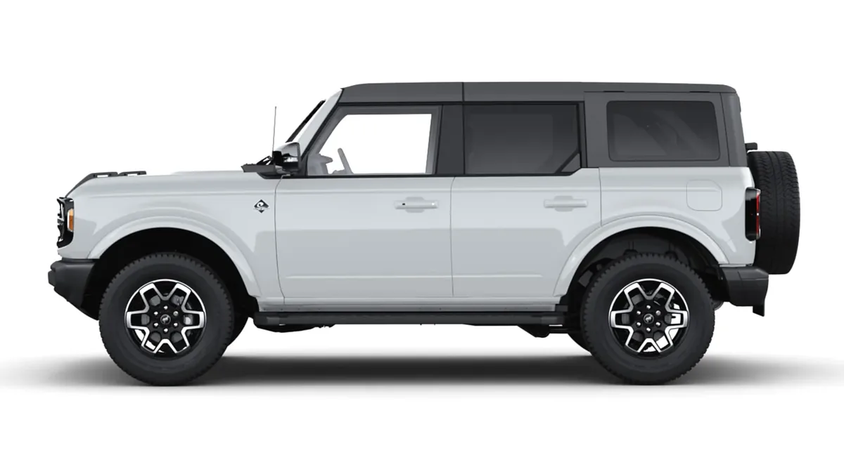 Ford Bronco Outer Banks 2.7 EcoBoost V6 335CV en renting — Lateral