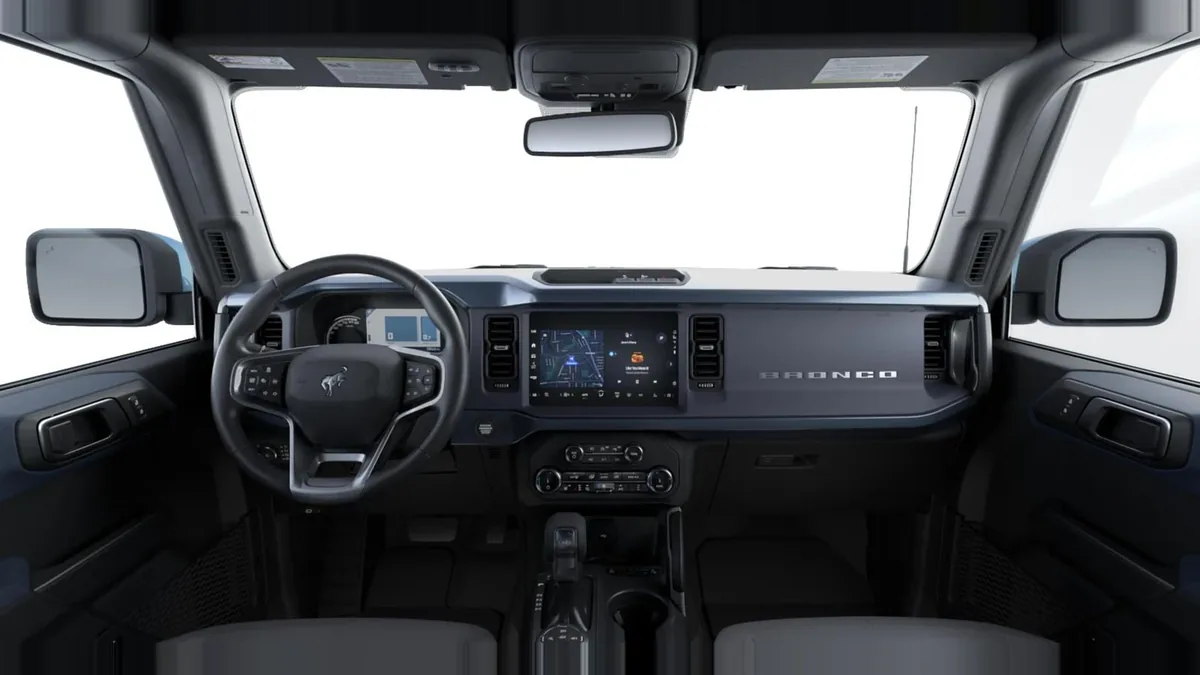 Ford Bronco Outer Banks 2.7 Ecoboost 335CV Automático 4x4 en renting — Delantera