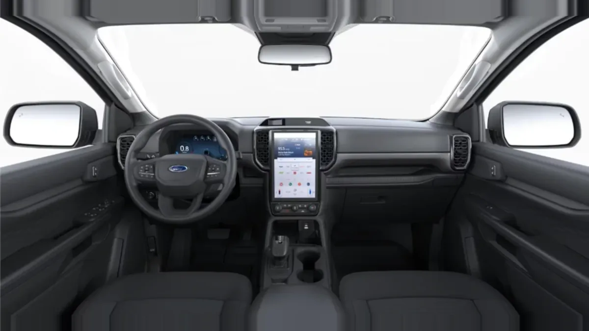 Ford Ranger XLT Doble Cabina 3.0 EcoBlue V6 240CV Automático en renting — Delantera