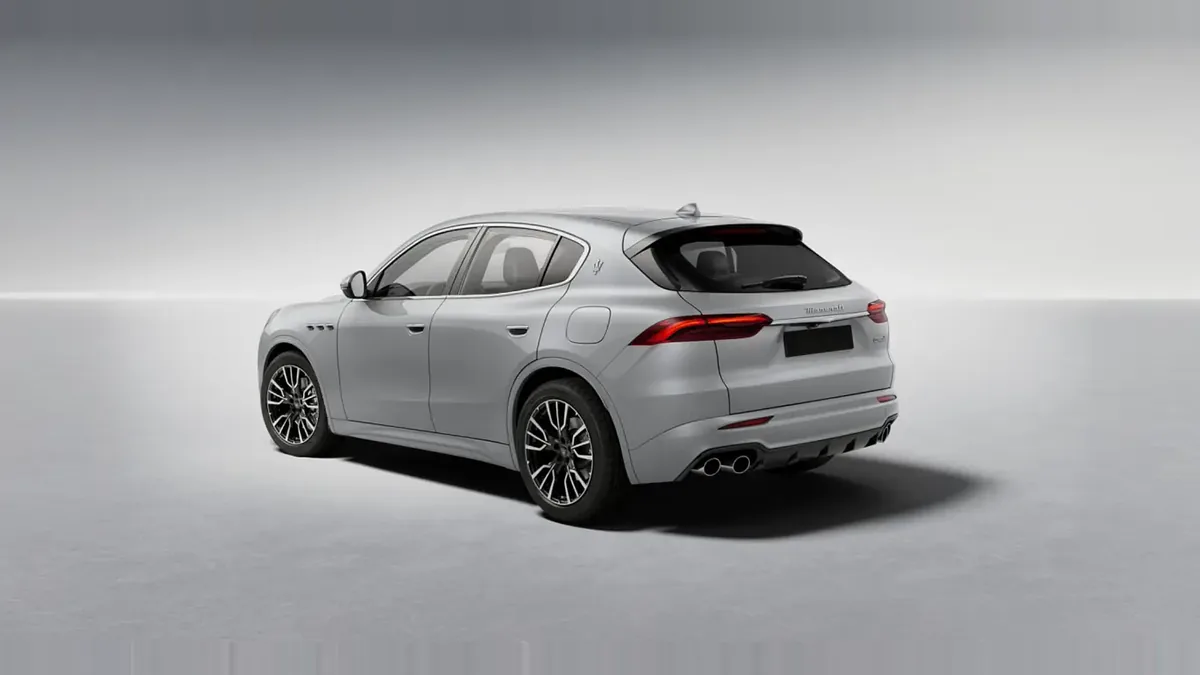 Maserati Grecale L4 MHEV 300CV AWD en renting — Interior