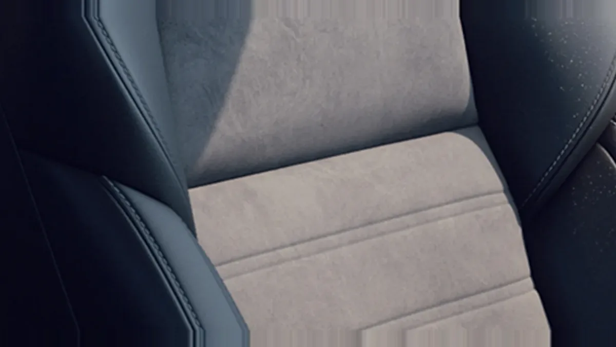 Mitsubishi Outlander PHEV Kaiteki 4WD 306CV en renting — vista 12