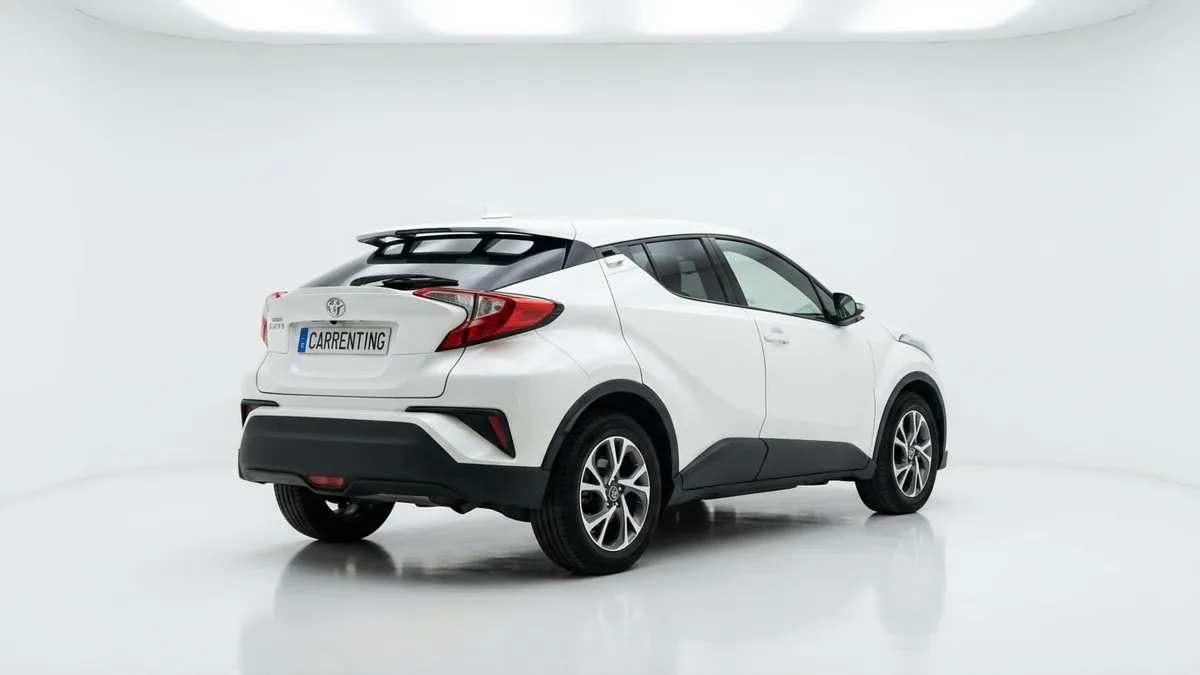 Toyota C-HR Advance Plug-in Hybrid 220 en renting — Delantera